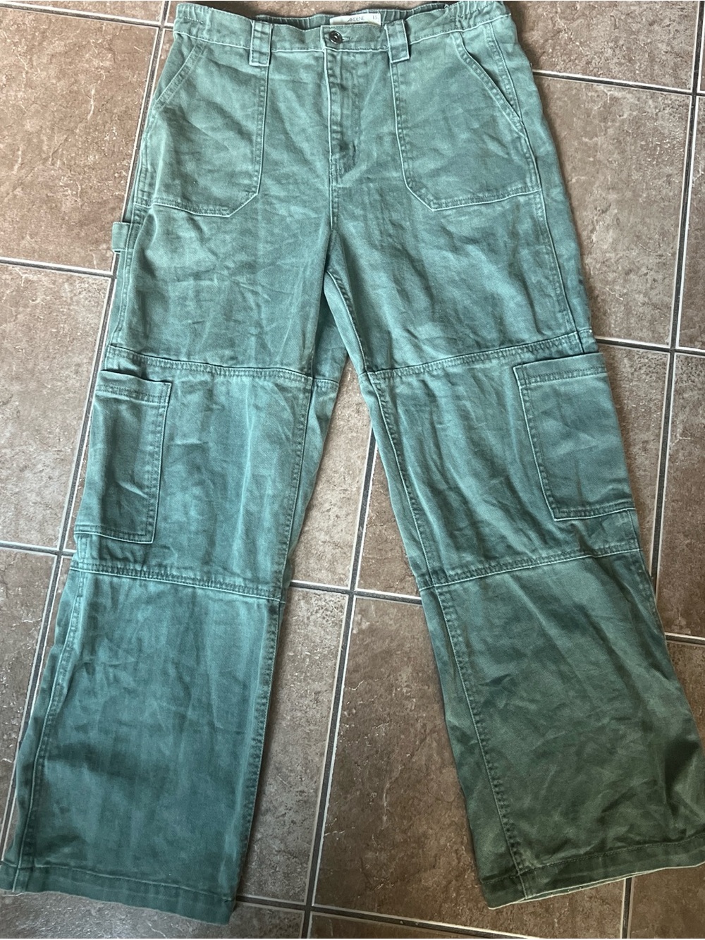 Green Cargo Pants